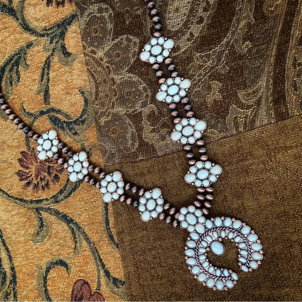 Necklace ⭐️NWT Western Native American Inspired Long Beaded  ⭐️LAST ONE - Picture 3 of 8